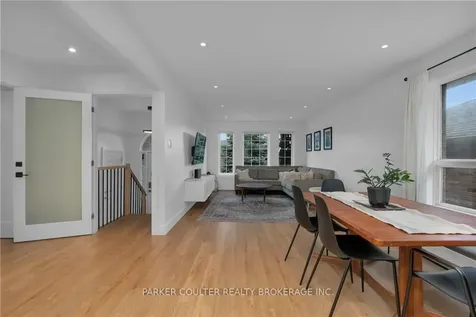 90 Larkin Drive Barrie ON L4M 7B4