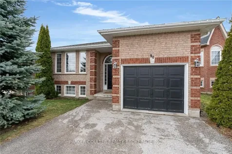 90 Larkin Drive Barrie ON L4M 7B4