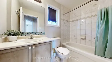 21 Bentley Crescent Barrie ON L4N 0Z1