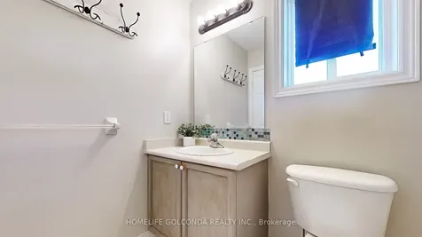 21 Bentley Crescent Barrie ON L4N 0Z1