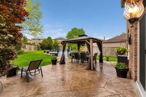 14 Rebecca Court Barrie ON L4N 0V5