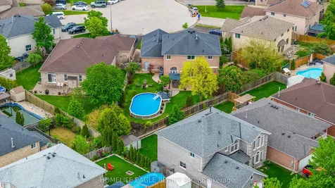 14 Rebecca Court Barrie ON L4N 0V5