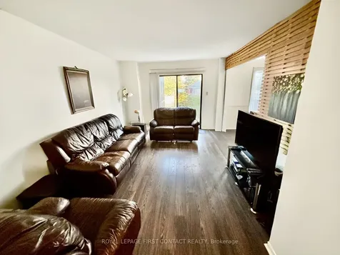 43 Delaney Crescent Barrie ON L4N 7C4