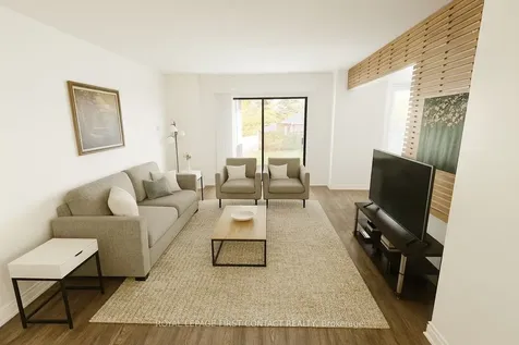 43 Delaney Crescent Barrie ON L4N 7C4