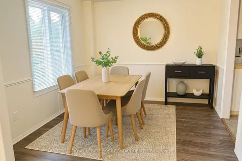 43 Delaney Crescent Barrie ON L4N 7C4