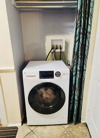 43 Delaney Crescent Barrie ON L4N 7C4