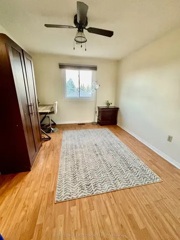 43 Delaney Crescent Barrie ON L4N 7C4