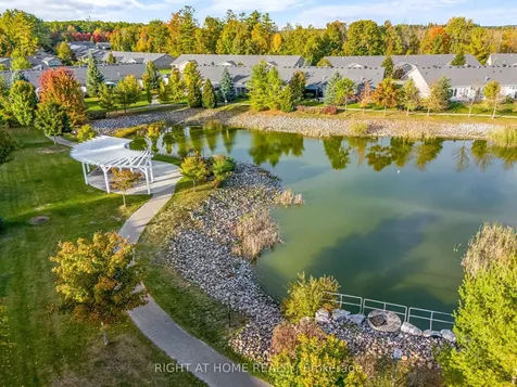 3 Carruthers Street S Wasaga Beach ON L9Z 1K2