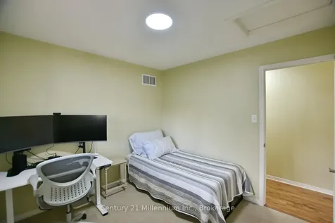 35 Northwood Drive Wasaga Beach ON L9Z 3B1