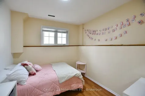 35 Northwood Drive Wasaga Beach ON L9Z 3B1