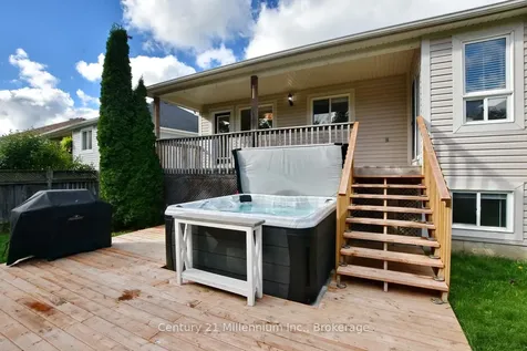 35 Northwood Drive Wasaga Beach ON L9Z 3B1