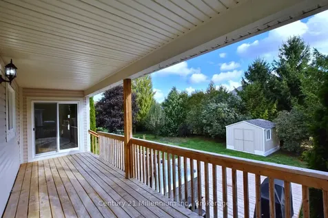 35 Northwood Drive Wasaga Beach ON L9Z 3B1