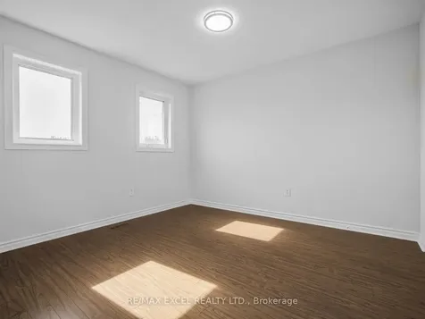 25 Golden Meadow Road Barrie ON L4N 7E6