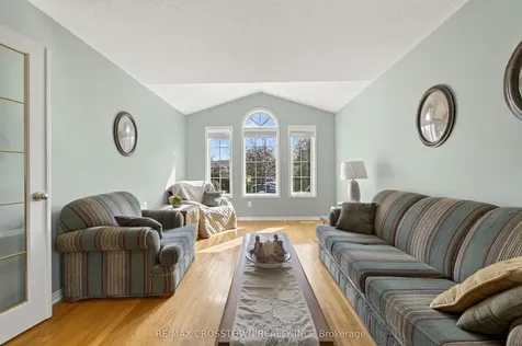 330 Harvie Road Barrie ON L4N 8H7