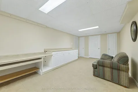 330 Harvie Road Barrie ON L4N 8H7