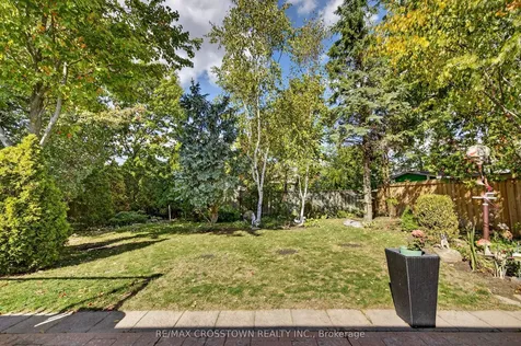 330 Harvie Road Barrie ON L4N 8H7