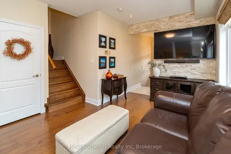 67 Forsyth Crescent Barrie ON L4N 6R1