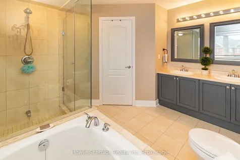 67 Forsyth Crescent Barrie ON L4N 6R1