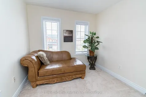 67 Forsyth Crescent Barrie ON L4N 6R1