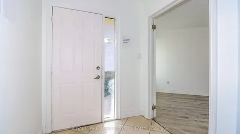 194 Kozlov Street Barrie ON L4N 7H6