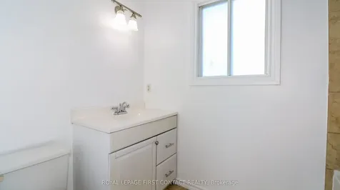 194 Kozlov Street Barrie ON L4N 7H6