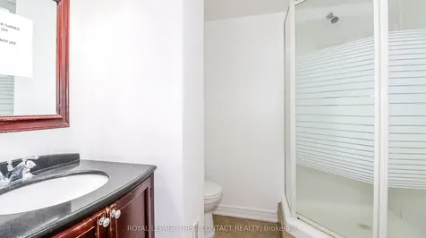 194 Kozlov Street Barrie ON L4N 7H6