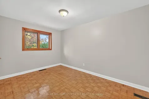 229 Warnica Road Barrie ON L4N 3Z2