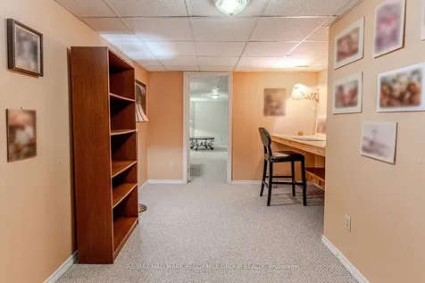 58 Mcdougall Drive Barrie ON L4N 7H6