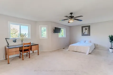 58 Mcdougall Drive Barrie ON L4N 7H6