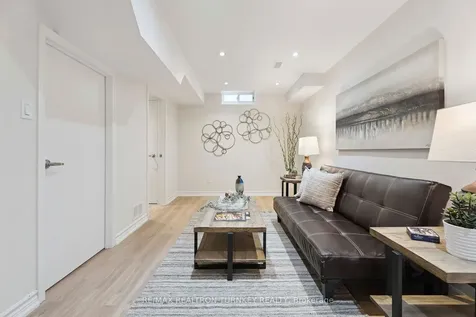 83 Pickett Crescent Barrie ON L4N 8C1