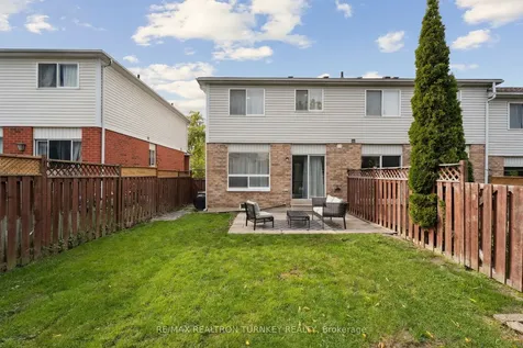 83 Pickett Crescent Barrie ON L4N 8C1