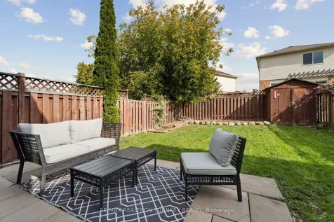 83 Pickett Crescent Barrie ON L4N 8C1