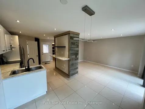 27 Delaney Crescent Barrie ON L4N 7C3