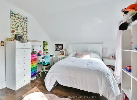 86 Henry Street Barrie ON L4N 1C8