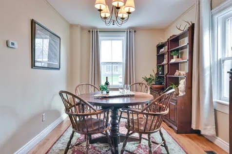 86 Henry Street Barrie ON L4N 1C8