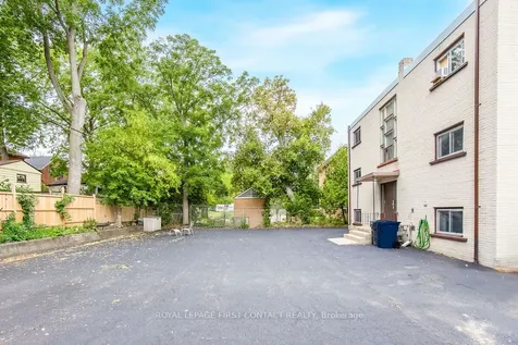 95 Gowan Street Barrie ON L4N 2P2