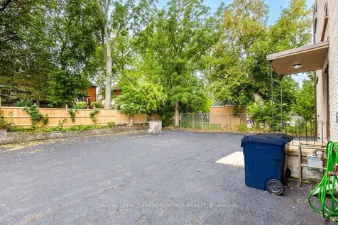 95 Gowan Street Barrie ON L4N 2P2