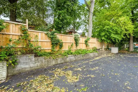 95 Gowan Street Barrie ON L4N 2P2