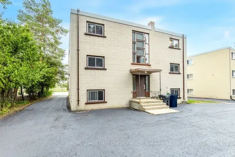 95 Gowan Street Barrie ON L4N 2P2