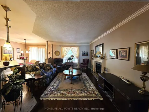 28 Cranberry Heights Wasaga Beach ON L9Z 1M9