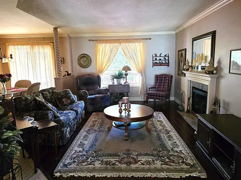 28 Cranberry Heights Wasaga Beach ON L9Z 1M9
