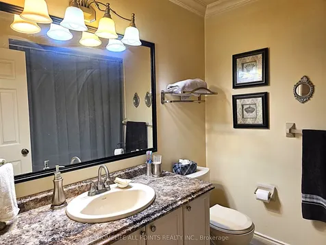 28 Cranberry Heights Wasaga Beach ON L9Z 1M9