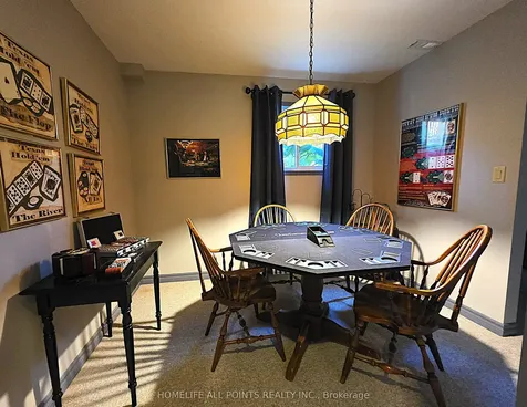 28 Cranberry Heights Wasaga Beach ON L9Z 1M9