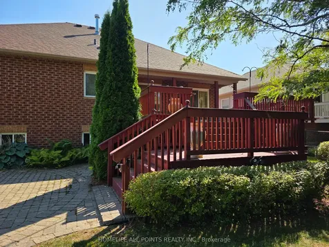 28 Cranberry Heights Wasaga Beach ON L9Z 1M9