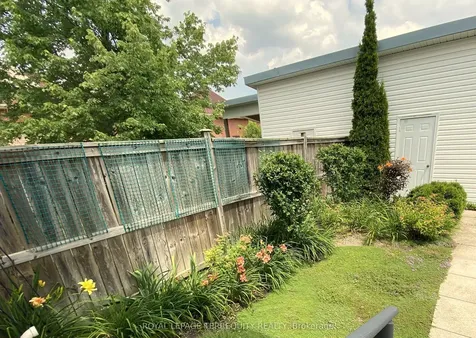 5 Silver Maple Crescent Barrie ON L4N 0Y4