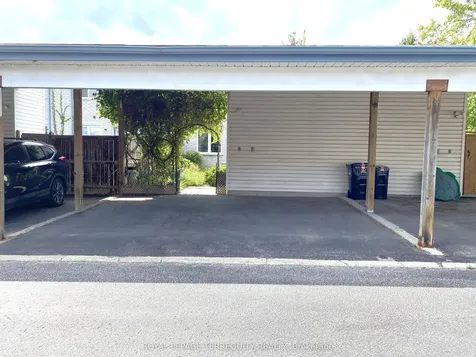 5 Silver Maple Crescent Barrie ON L4N 0Y4