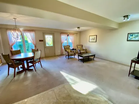 5 Silver Maple Crescent Barrie ON L4N 0Y4