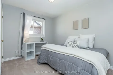 22 Mcveigh Drive Barrie ON L4N 7E2