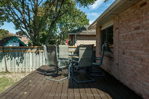 22 Mcveigh Drive Barrie ON L4N 7E2