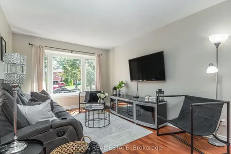 22 Mcveigh Drive Barrie ON L4N 7E2